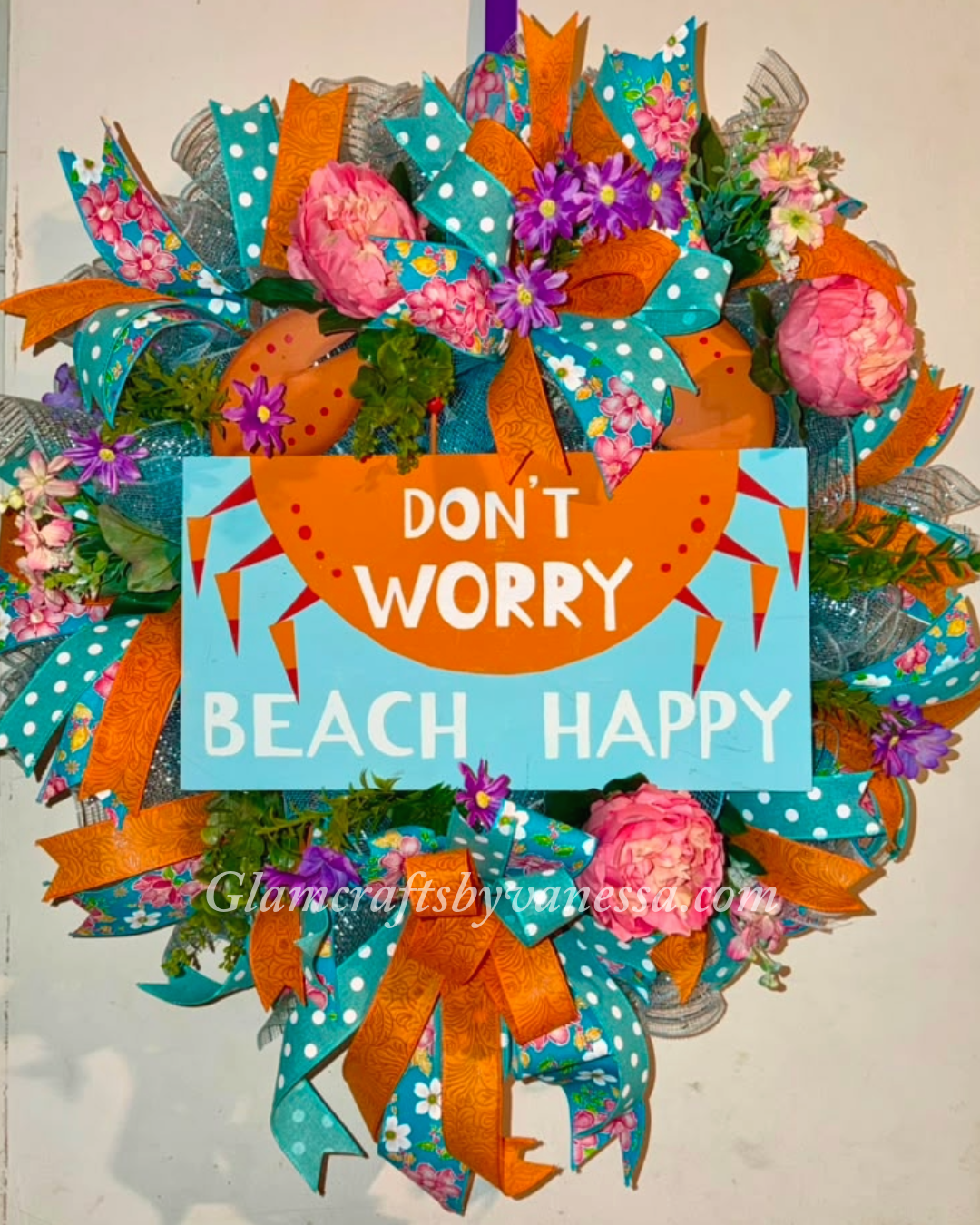 Don't worry "beach" happy wreath