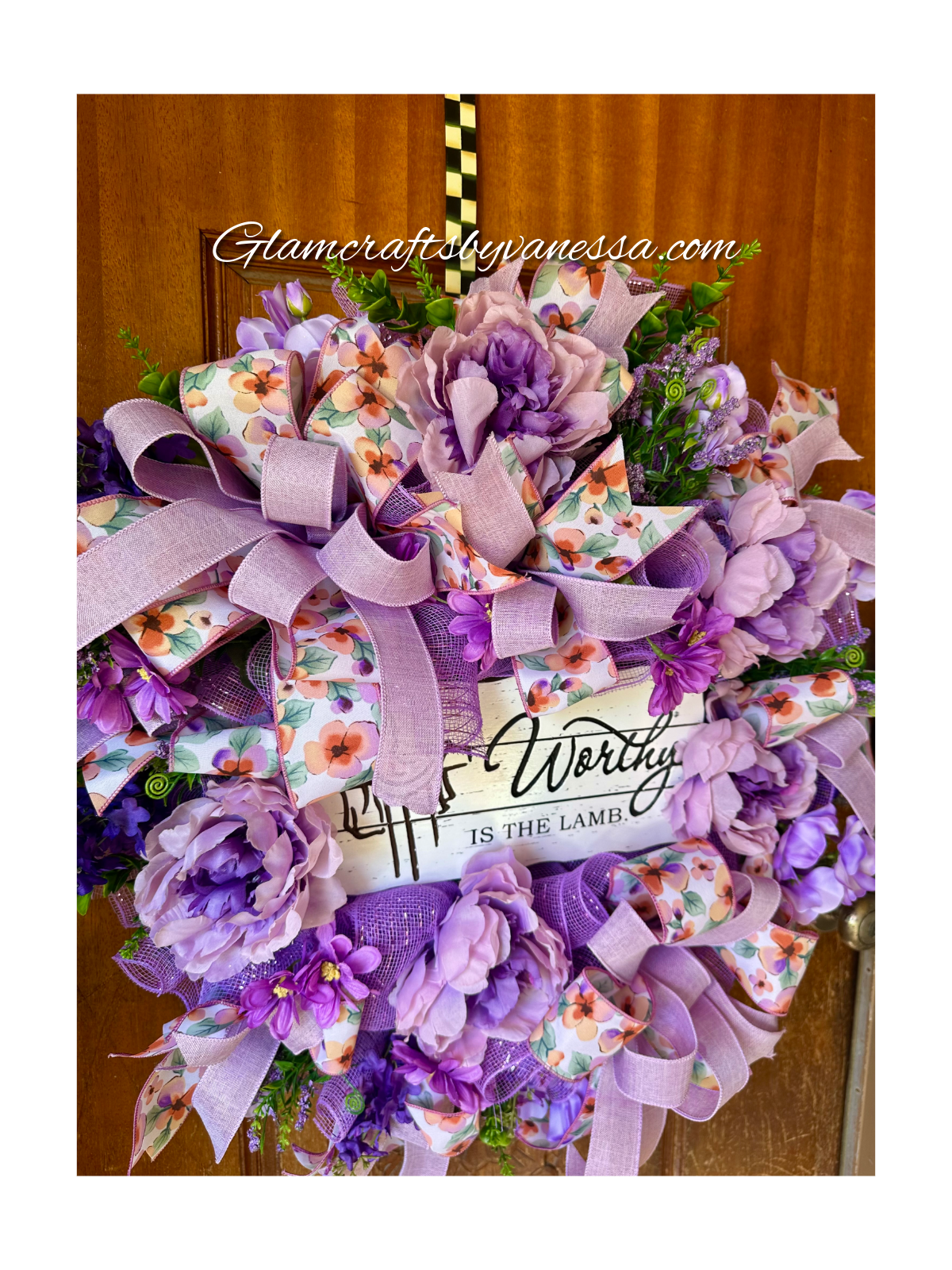 Worthy is the lamb Wreath